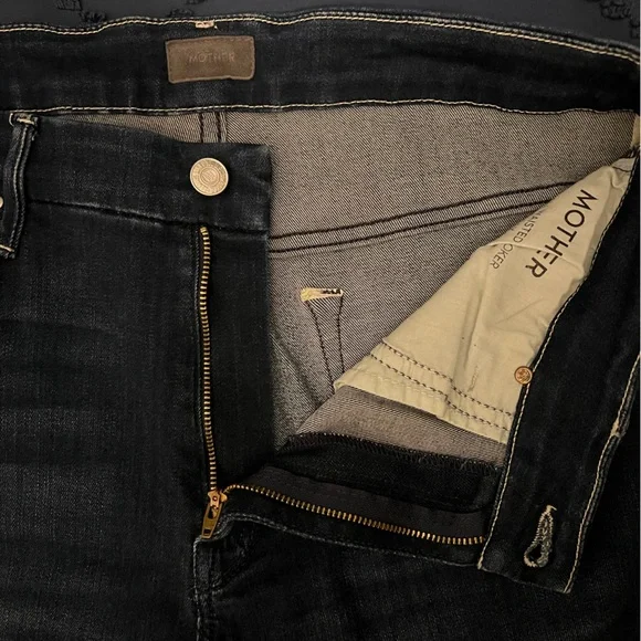 MOTHER High Waisted Looker Ankle Fray Jeans - Picture 8 of 11